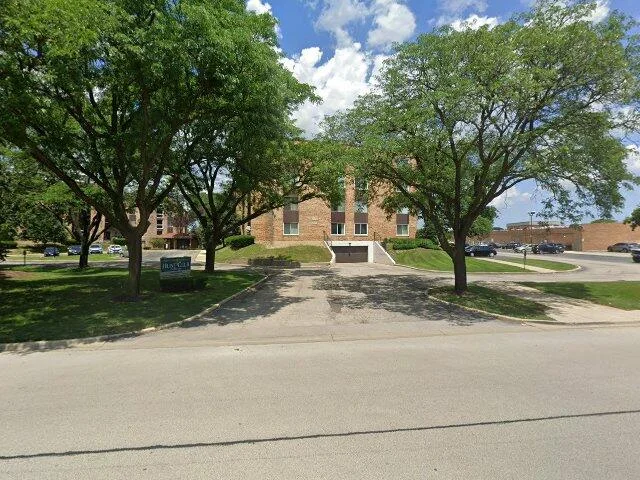 House image located at Mount Prospect, IL 60056