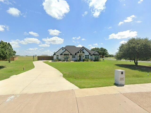 House image located at Waxahachie, TX 75165