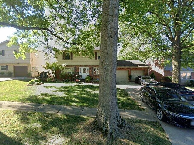 House image located at Cincinnati, OH 45239