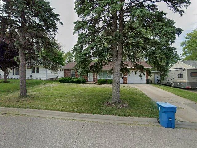 House image located at Waterloo, IA 50702