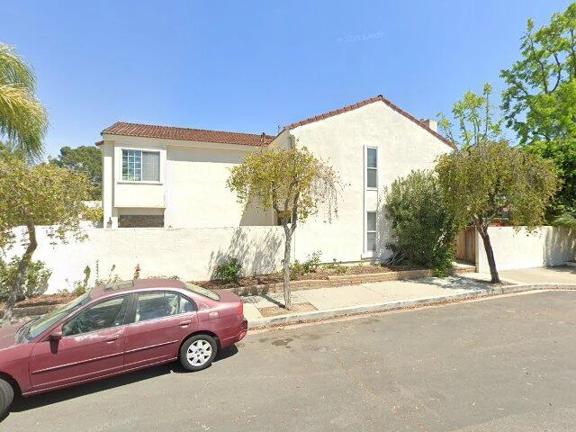 House image located at Irvine, CA 92612