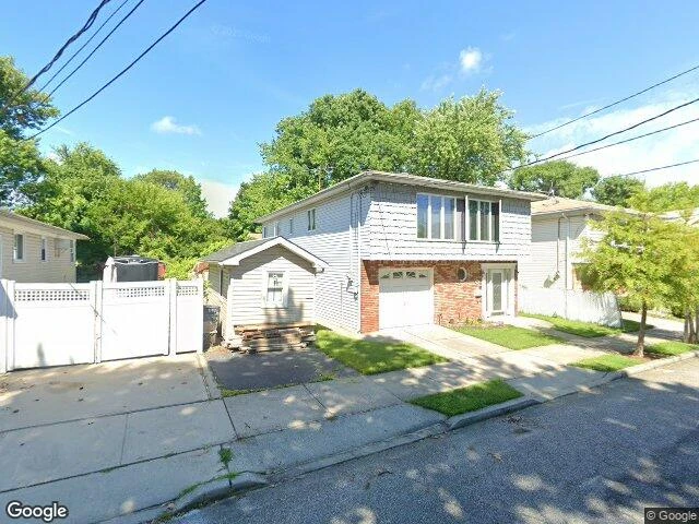 House image located at Staten Island, NY 10309