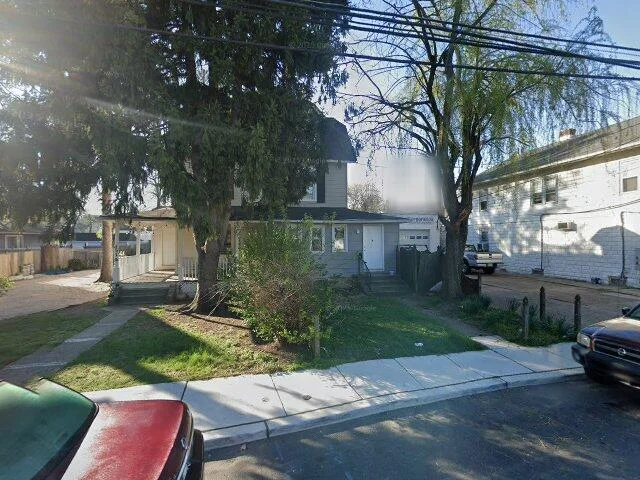 House image located at Merchantville, NJ 08109