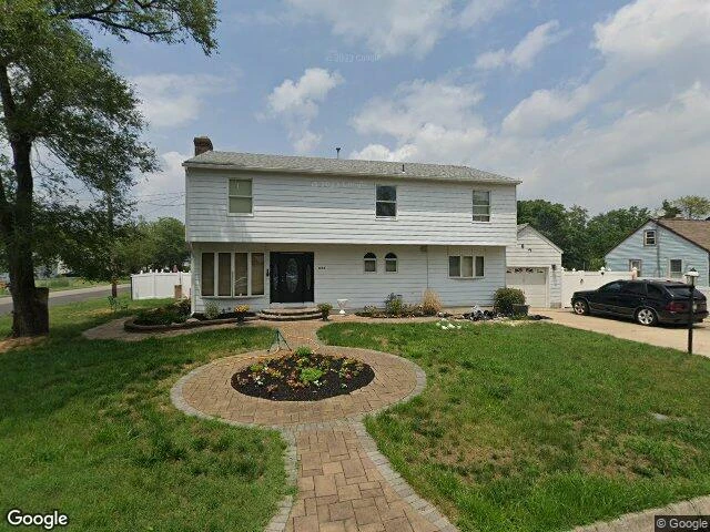 House image located at Vineland, NJ 08360