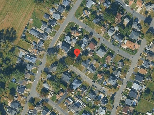 House image located at Moonachie, NJ 07074