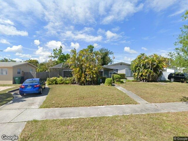 House image located at Miami, FL 33189