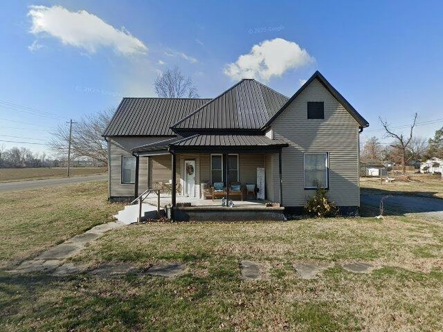 House image located at Sikeston, MO 63801