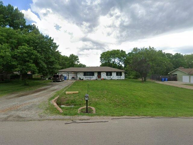 House image located at Topeka, KS 66605