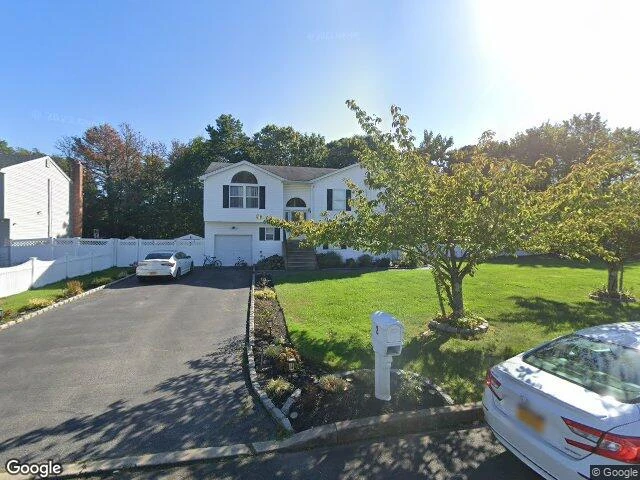 House image located at Bay Shore, NY 11706