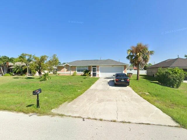 House image located at Cape Coral, FL 33914