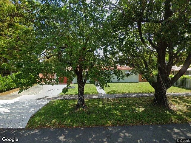 House image located at Miami, FL 33173