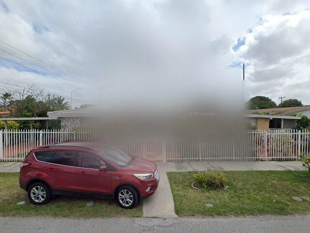 House image located at Miami, FL 33165