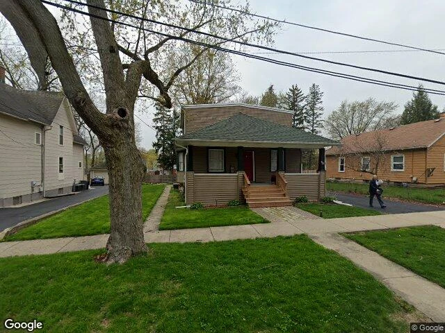 House image located at Elgin, IL 60120