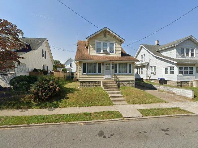 House image located at Marcus Hook, PA 19061