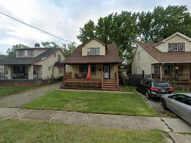 House image located at Cleveland, OH 44135