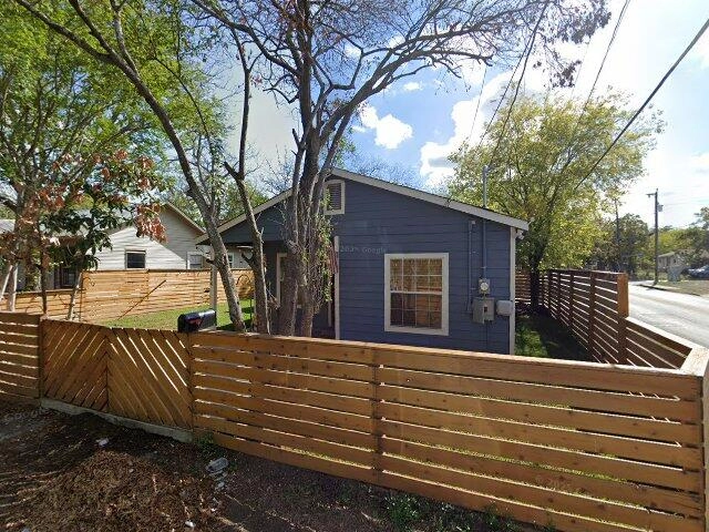 House image located at San Antonio, TX 78207