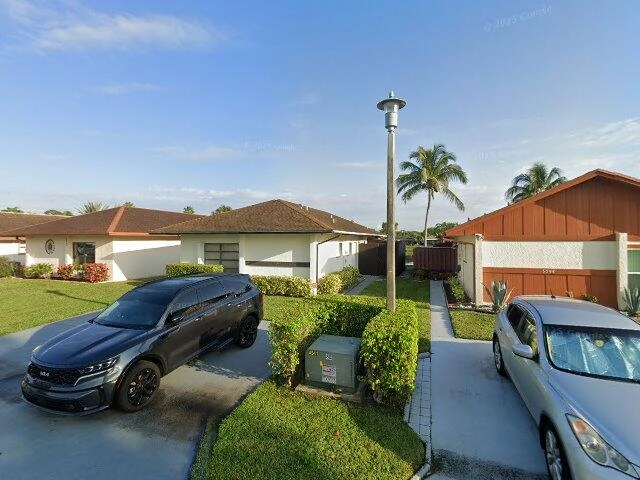 House image located at West Palm Beach, FL 33415