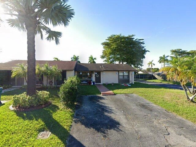 House image located at Miami, FL 33175