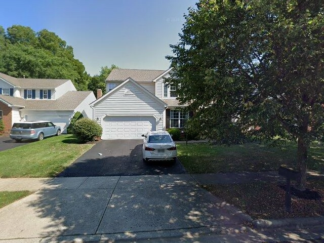 House image located at New Albany, OH 43054