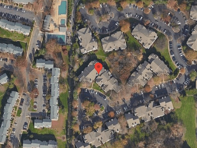 House image located at Centreville, VA 20121