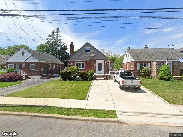 House image located at Franklin Square, NY 11010