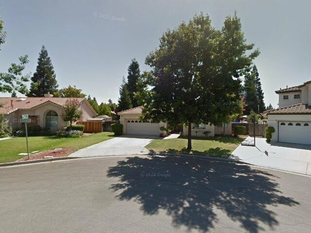 House image located at Fresno, CA 93722