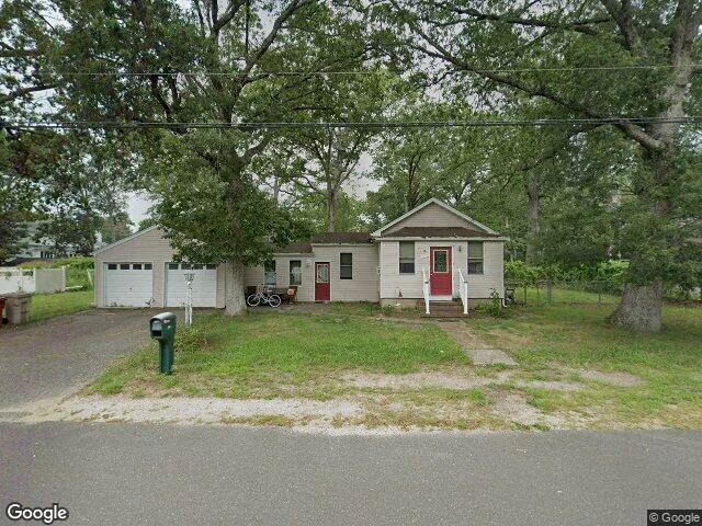 House image located at Bayville, NJ 08721