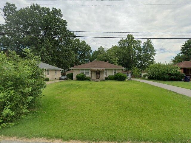 House image located at Louisville, KY 40216