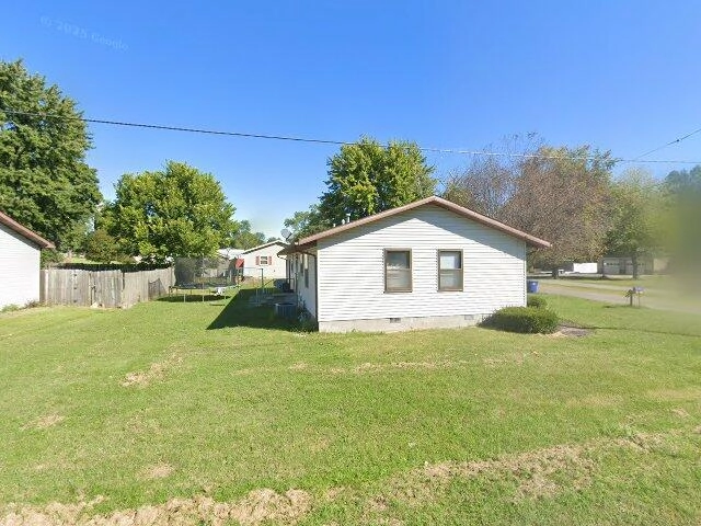 House image located at Princeton, IN 47670
