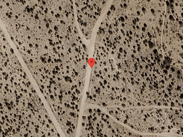 House image located at Kingman, AZ 86401