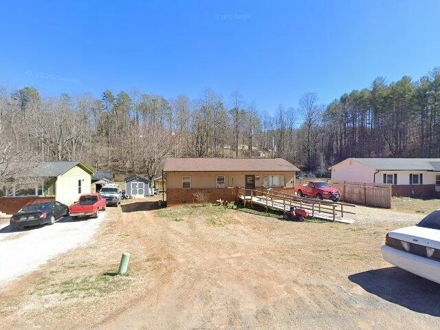 House image located at Marion, NC 28752