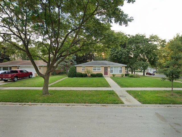 House image located at Mount Prospect, IL 60056