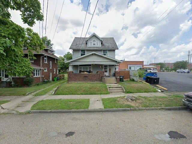 House image located at Alliance, OH 44601