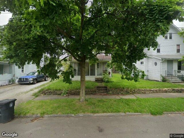 House image located at Akron, OH 44314