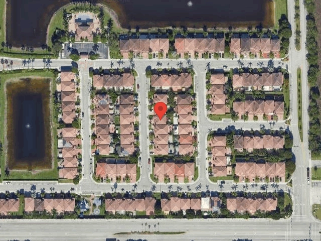 House image located at Miami, FL 33178