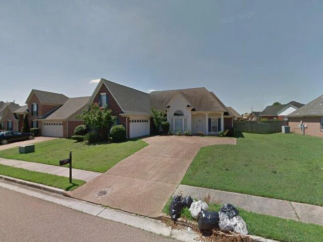 House image located at Memphis, TN 38125