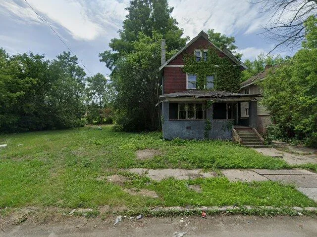House image located at Highland Park, MI 48203