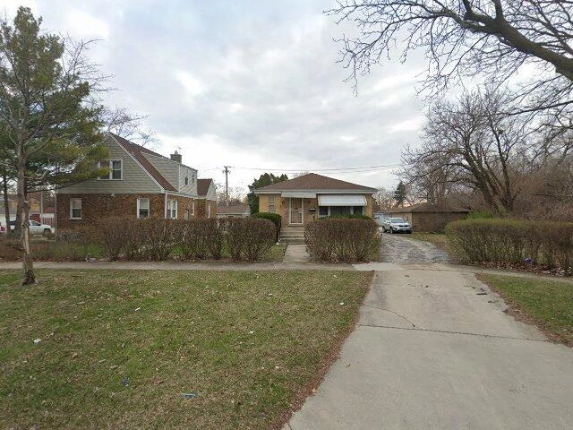 House image located at Westchester, IL 60154