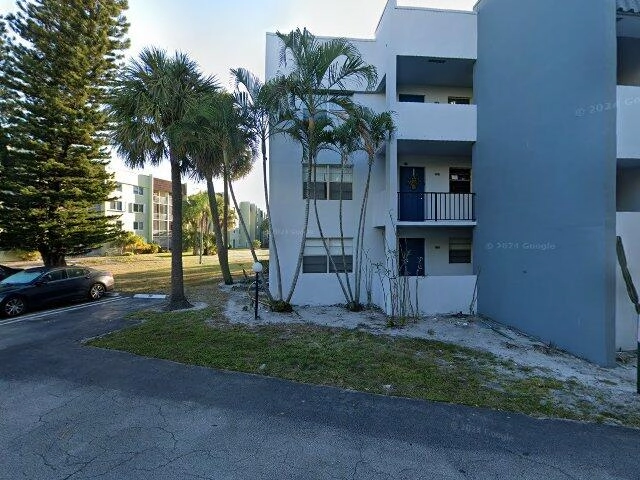House image located at West Palm Beach, FL 33401