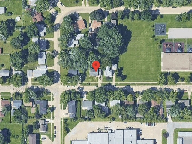 House image located at Cedar Falls, IA 50613