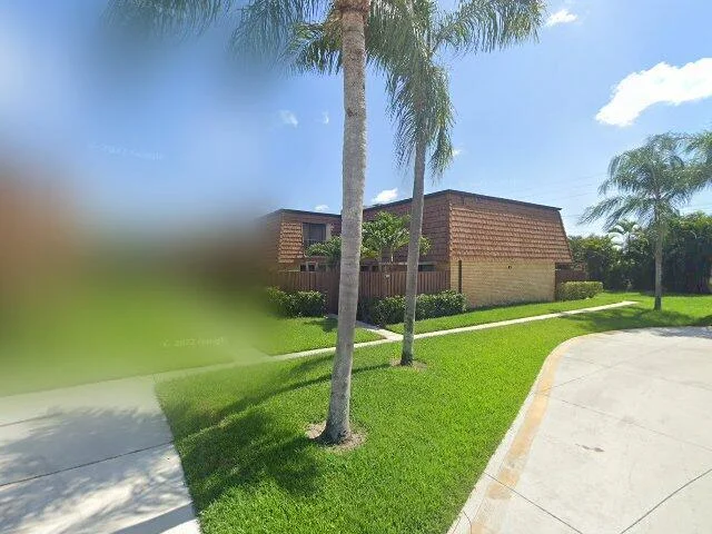 House image located at Lake Worth, FL 33463