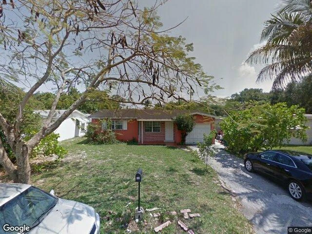 House image located at Miami, FL 33162