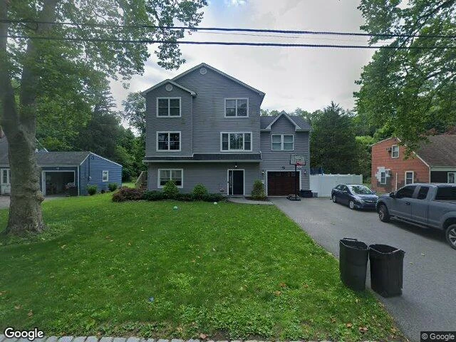 House image located at Pompton Plains, NJ 07444