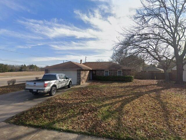 House image located at Duncanville, TX 75137