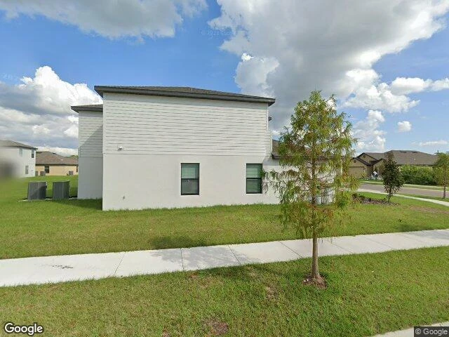 House image located at Ruskin, FL 33570
