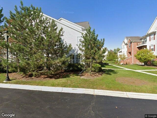 House image located at Wheeling, IL 60090