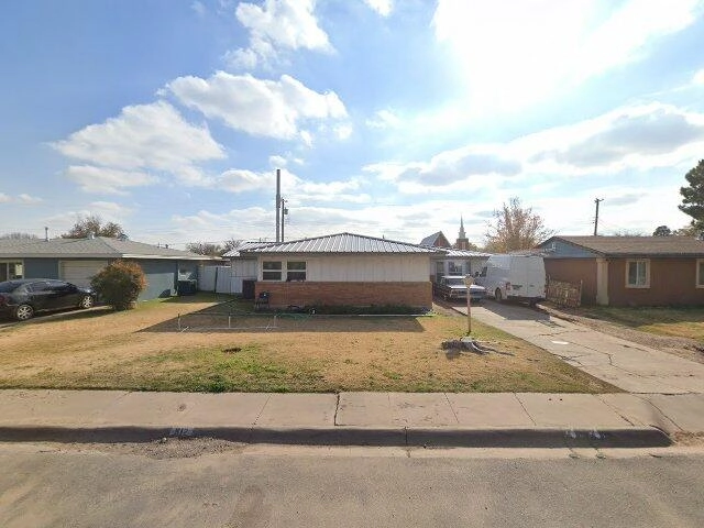 House image located at Roswell, NM 88203