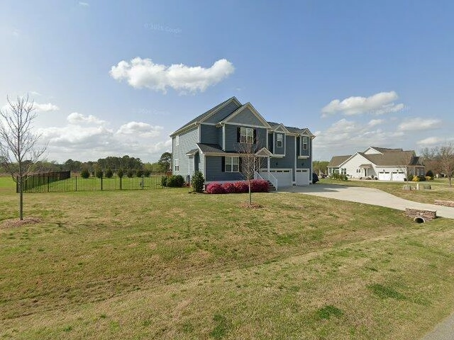 House image located at Hayward, CA 94544