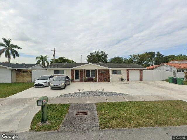 House image located at Miami, FL 33183