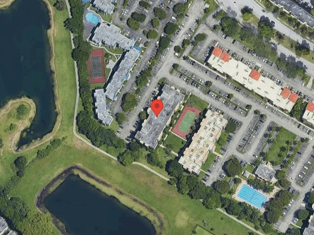 House image located at Miami, FL 33172